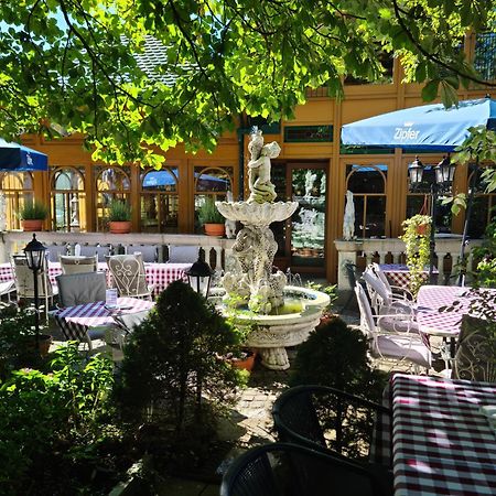 Hoeckner Plaza Hotel Attnang-Puchheim Экстерьер фото