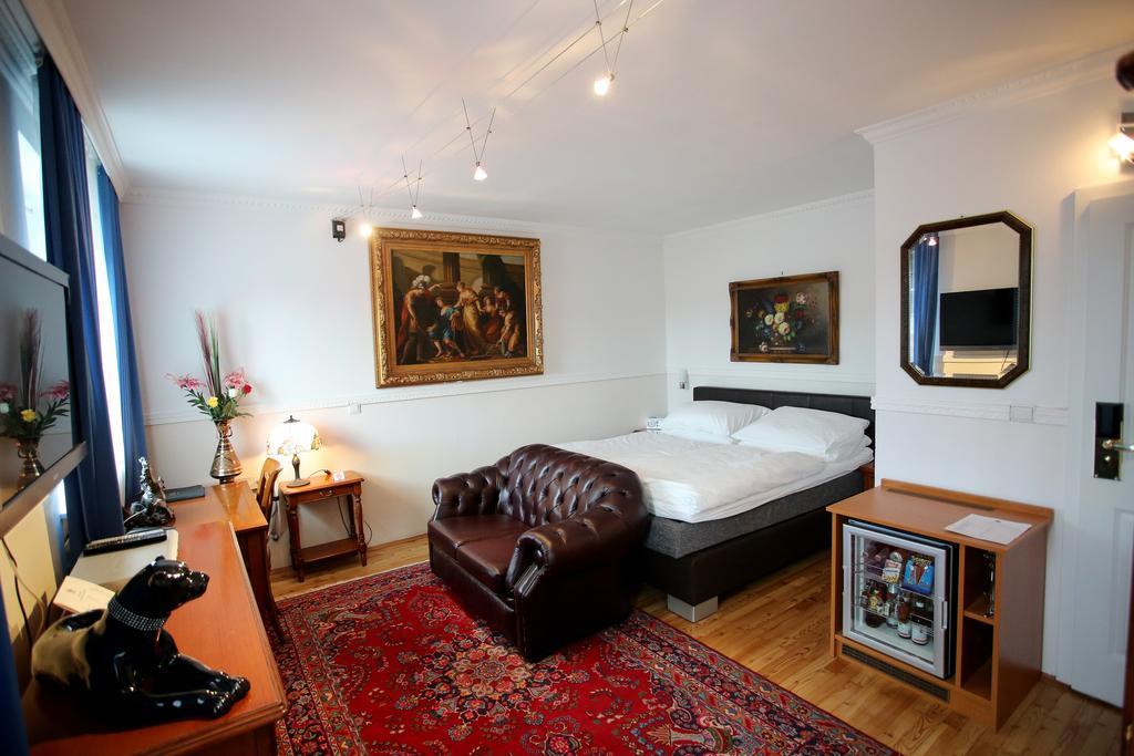 Hoeckner Plaza Hotel Attnang-Puchheim Экстерьер фото