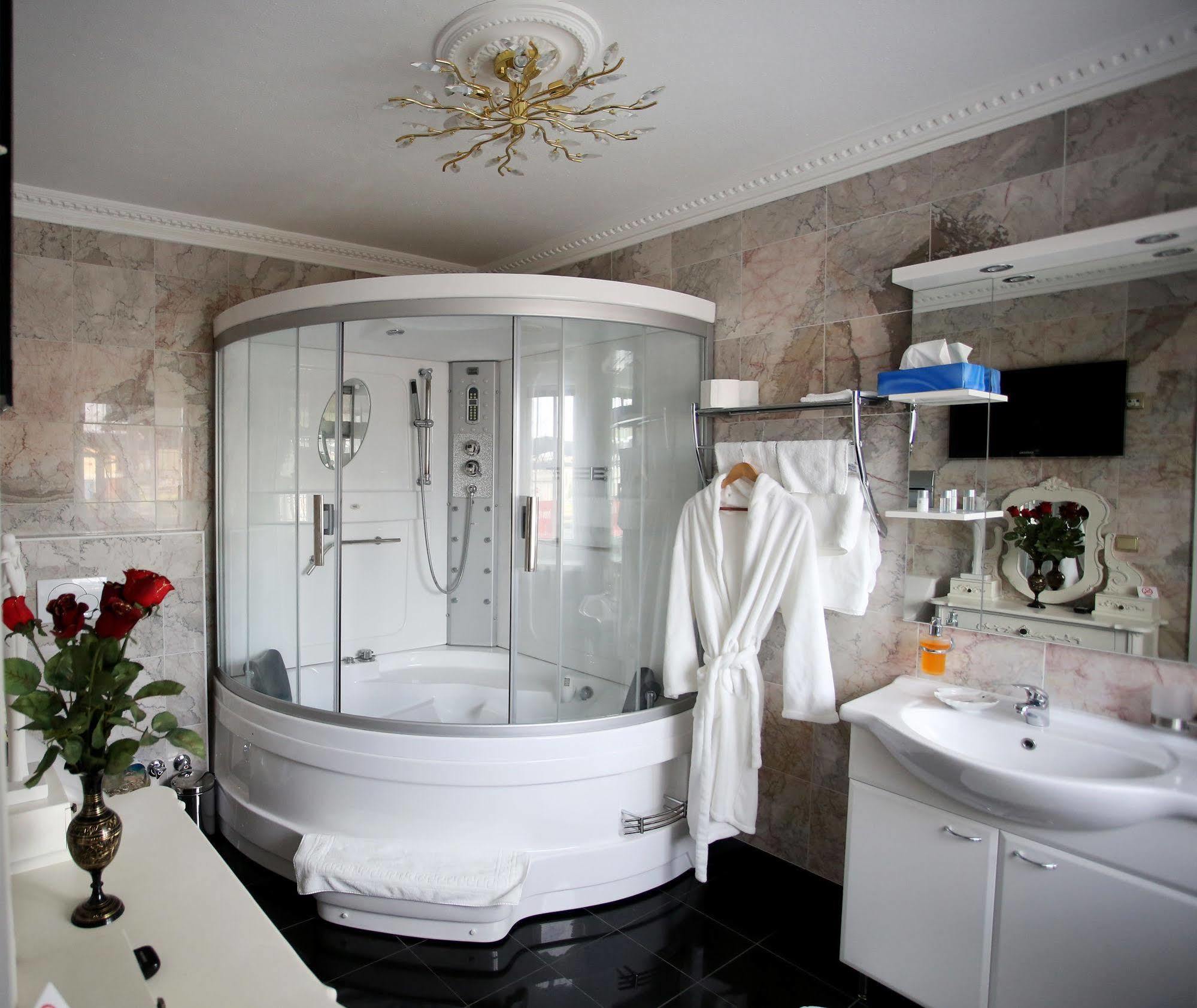 Hoeckner Plaza Hotel Attnang-Puchheim Экстерьер фото